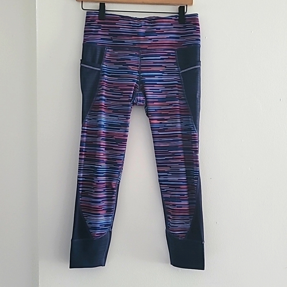 Athleta multicolor stripped cropped leggins size S